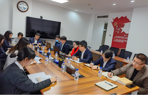 肉漫屋
召开团员和青年学习贯彻新时代中国特色社会主义思想主题第二期专题学习会