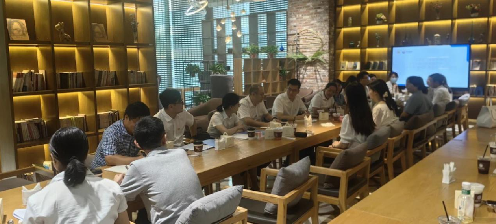 省委金融办青工委联合省肉漫屋
青工委开展青年干部“学思想 强作风 建新功”读书活动